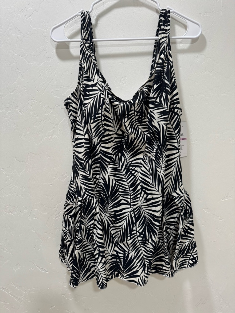 NWT Maxine of Hollywood Palm Retreat Empire Swim Dress One Piece Plus Size Black - Picture 5 of 13